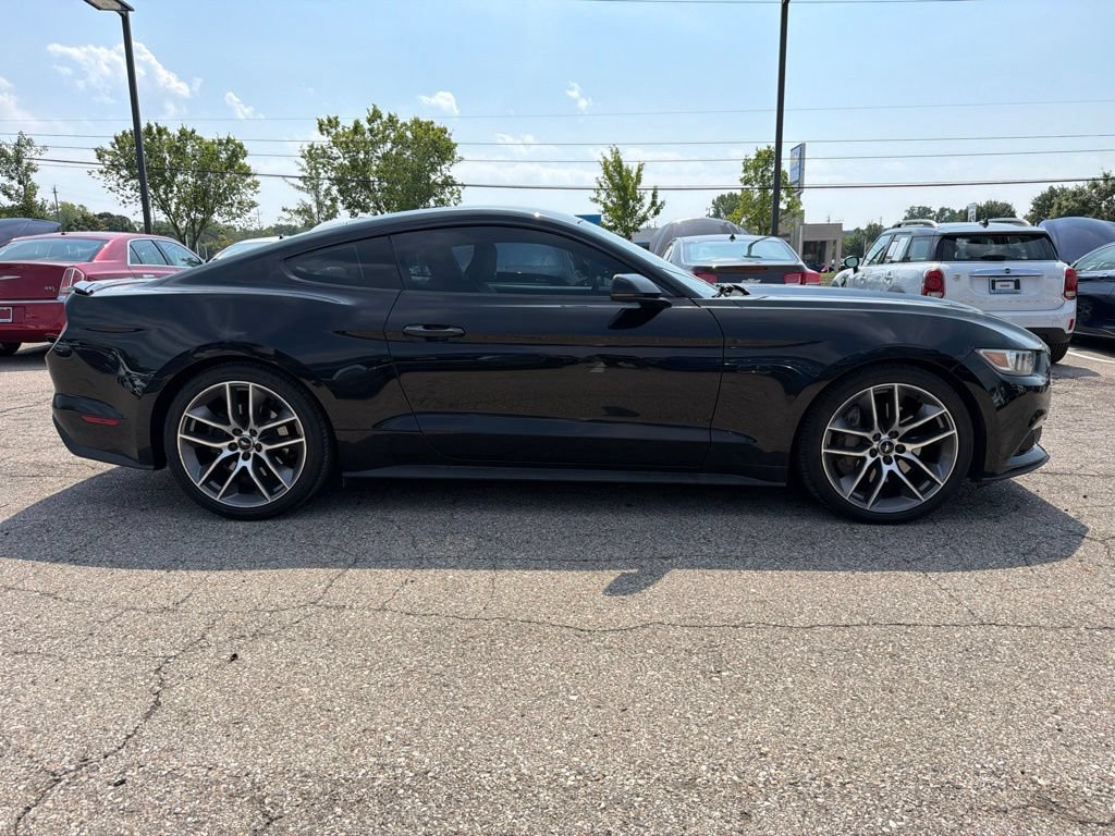 Used 2016 Ford Mustang GT Premium w/ Equipment Group 401A RWD image 4