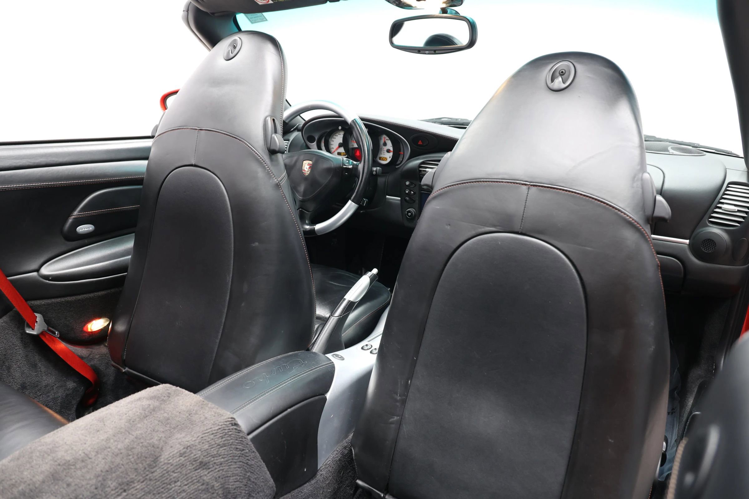 Used 2005 Porsche 911 Turbo image 73