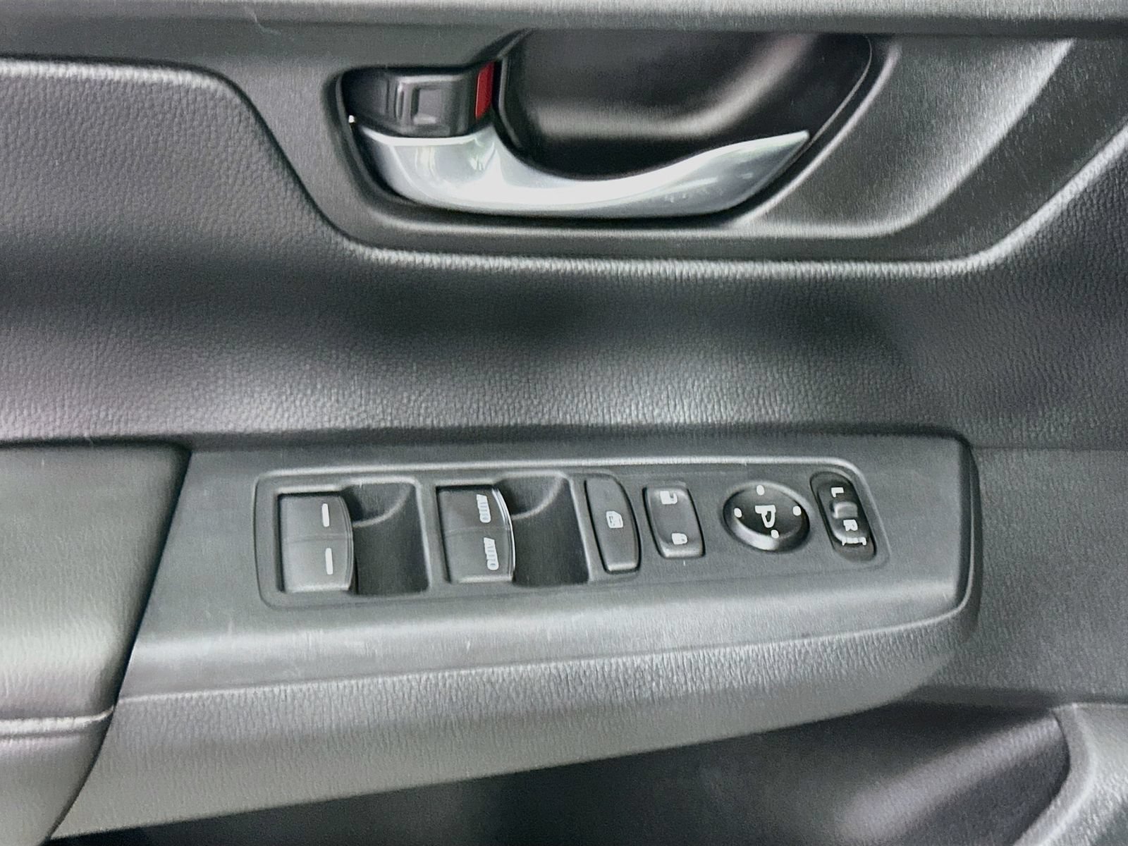 Used 2024 Honda CR-V EX image 18