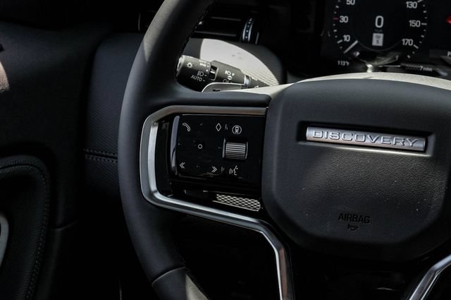 New 2026 Land Rover Discovery Sport Landmark AWD/4WD image 24