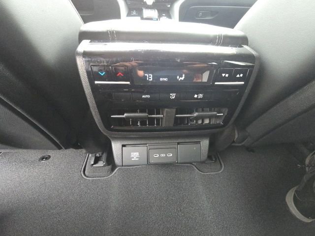 Used 2025 Acura MDX w/ Technology Package image 15