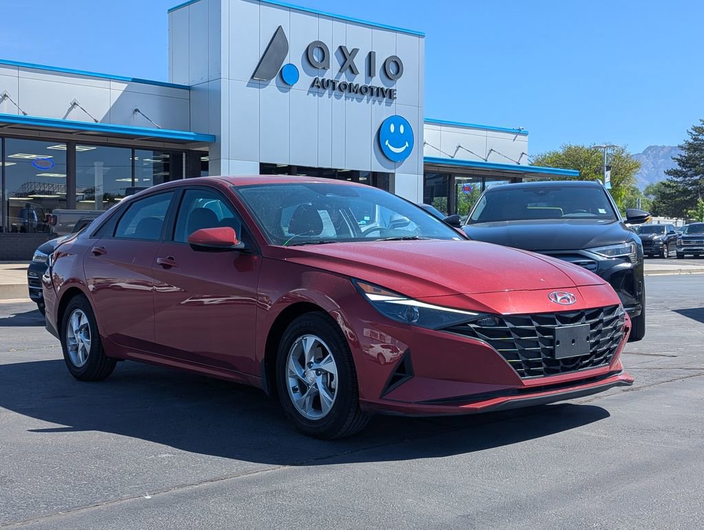 Used 2023 Hyundai Elantra SE FWD image 1