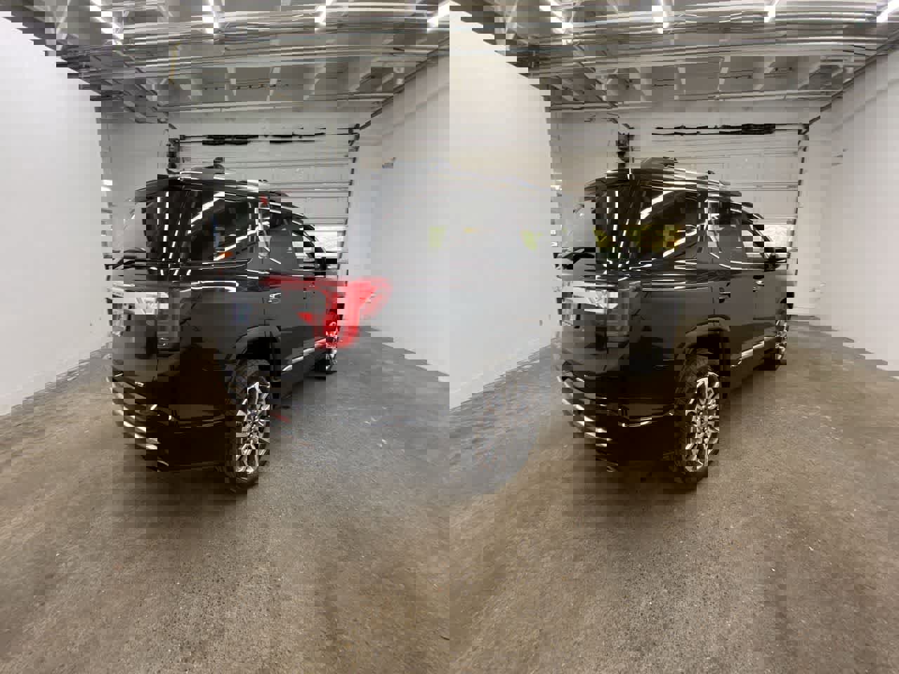 Used 2022 GMC Acadia Denali w/ Denali Ultimate Package AWD/4WD image 6