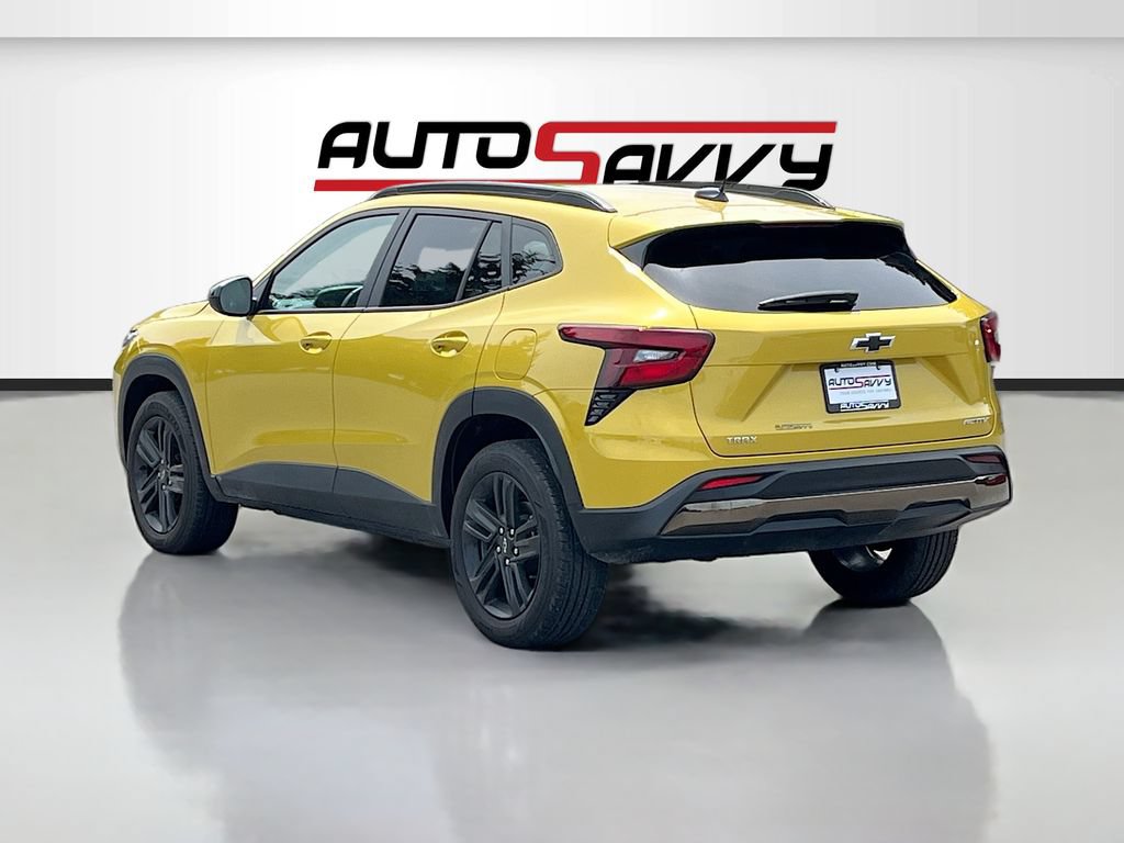 Used 2025 Chevrolet Trax ACTIV w/ Driver Confidence Package FWD image 5