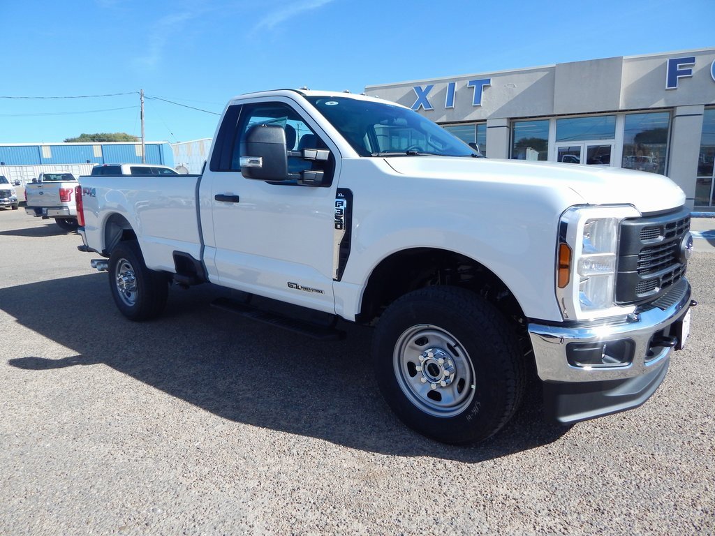 New 2026 Ford F350 4x4 Regular Cab Super Duty image 1