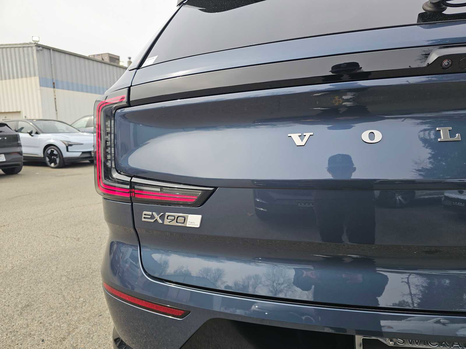 New 2026 Volvo EX90 Ultra image 16