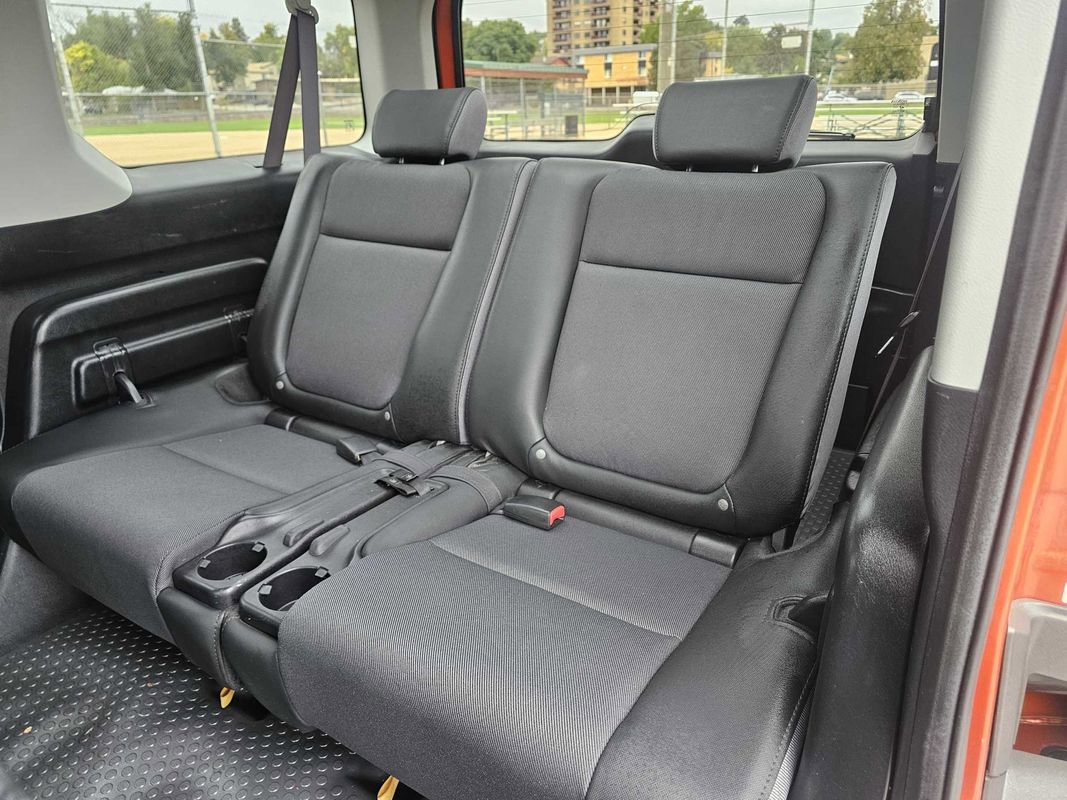 Used 2004 Honda Element EX image 19