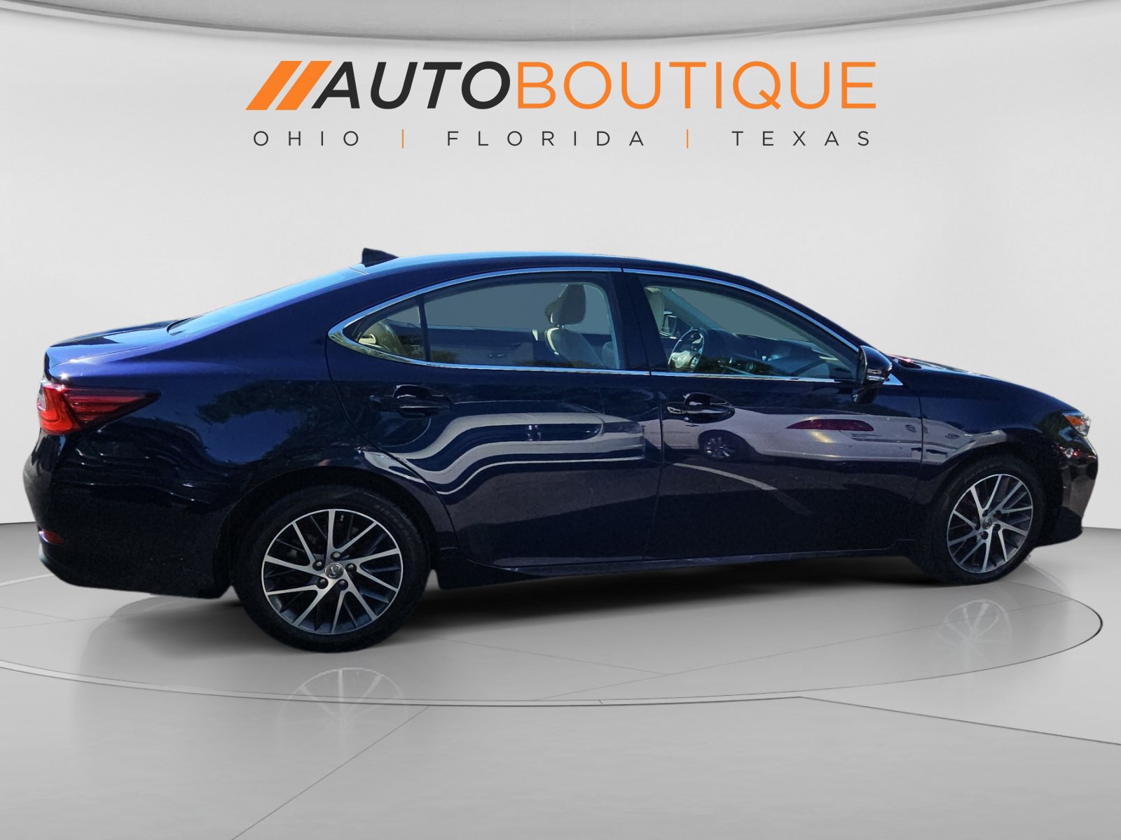 Used 2018 Lexus ES 350 w/ Luxury Package w/Wood Trim FWD image 6