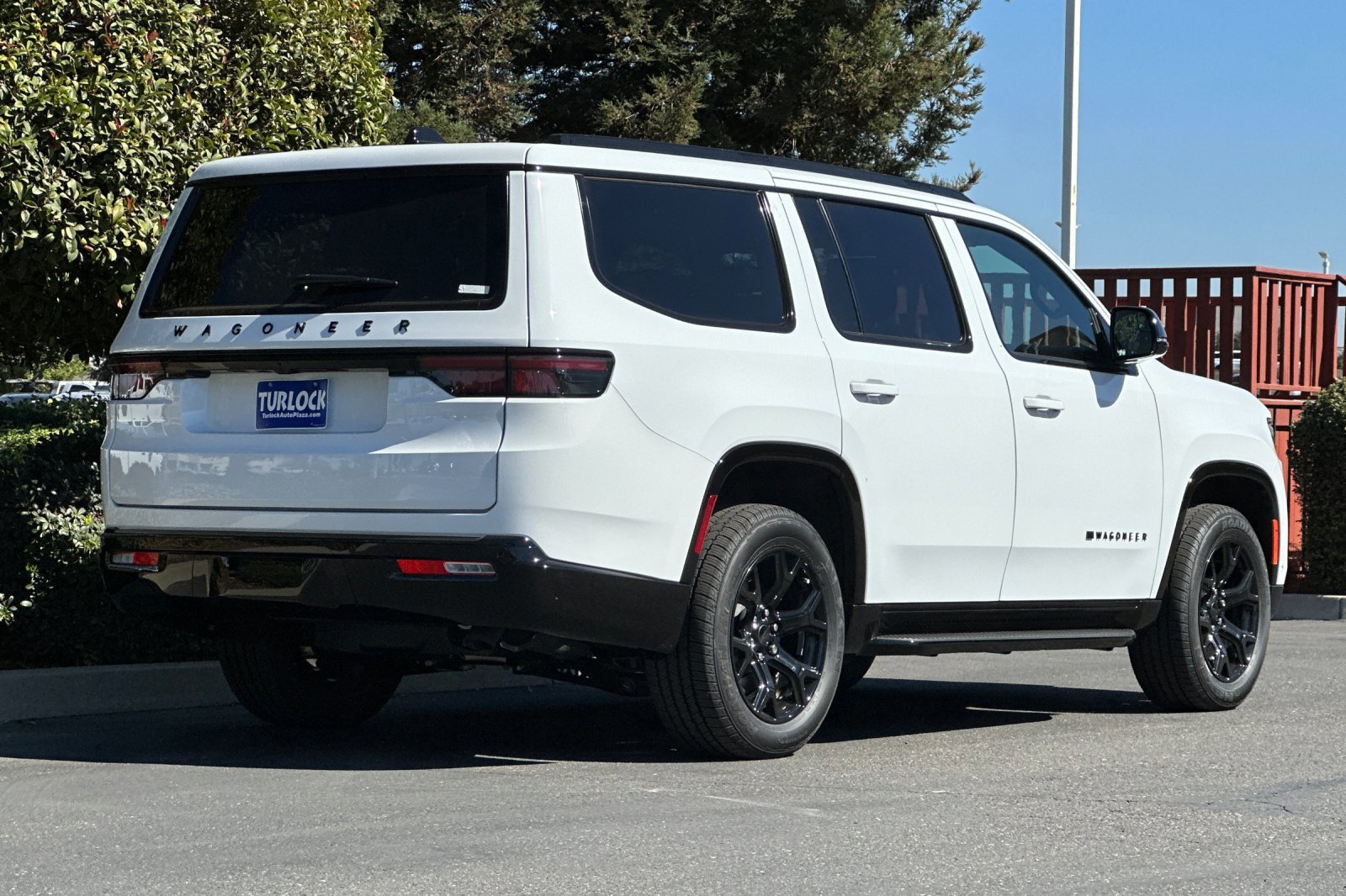 New 2025 Jeep Wagoneer Series II image 4