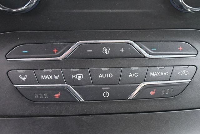Used 2019 Ford Edge SEL w/ Equipment Group 201A AWD/4WD image 31