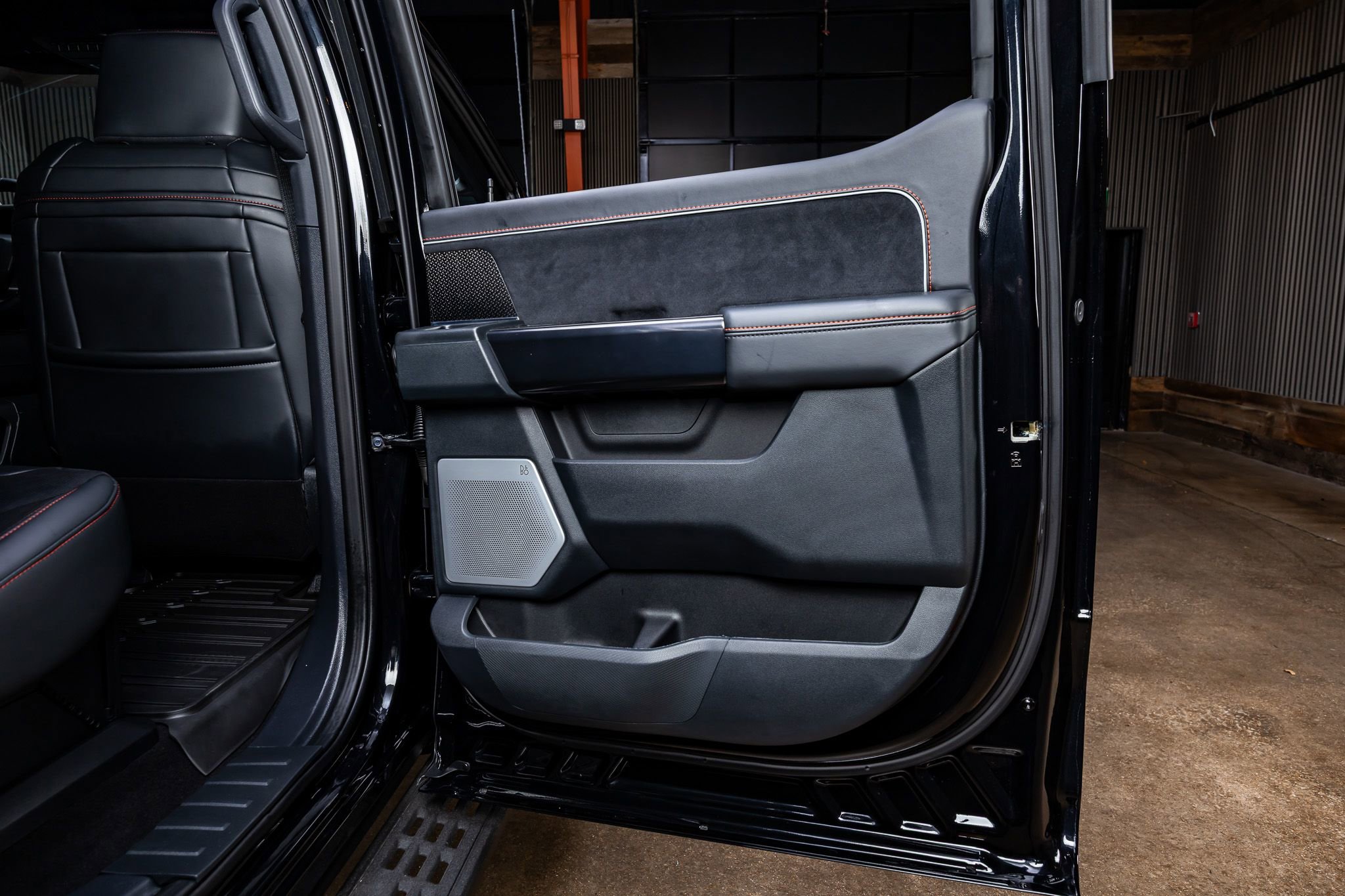 Used 2025 Ford F150 Raptor w/ Equipment Group 803A Raptor R image 39