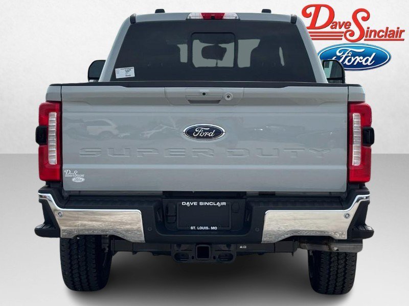 New 2026 Ford F250 XLT w/ XLT Premium Package AWD/4WD image 8