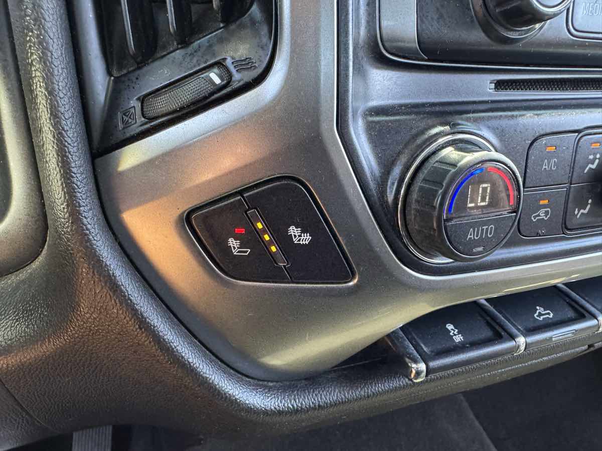 Used 2015 Chevrolet Silverado 1500 LT w/ Custom Sport Edition image 33