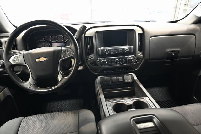 Used 2018 Chevrolet Silverado 1500 LT w/ All Star Edition image 13