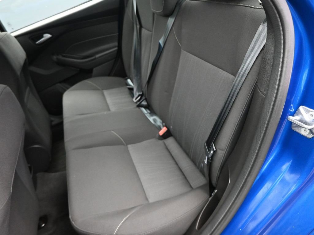 Used 2018 Ford Focus SE image 21