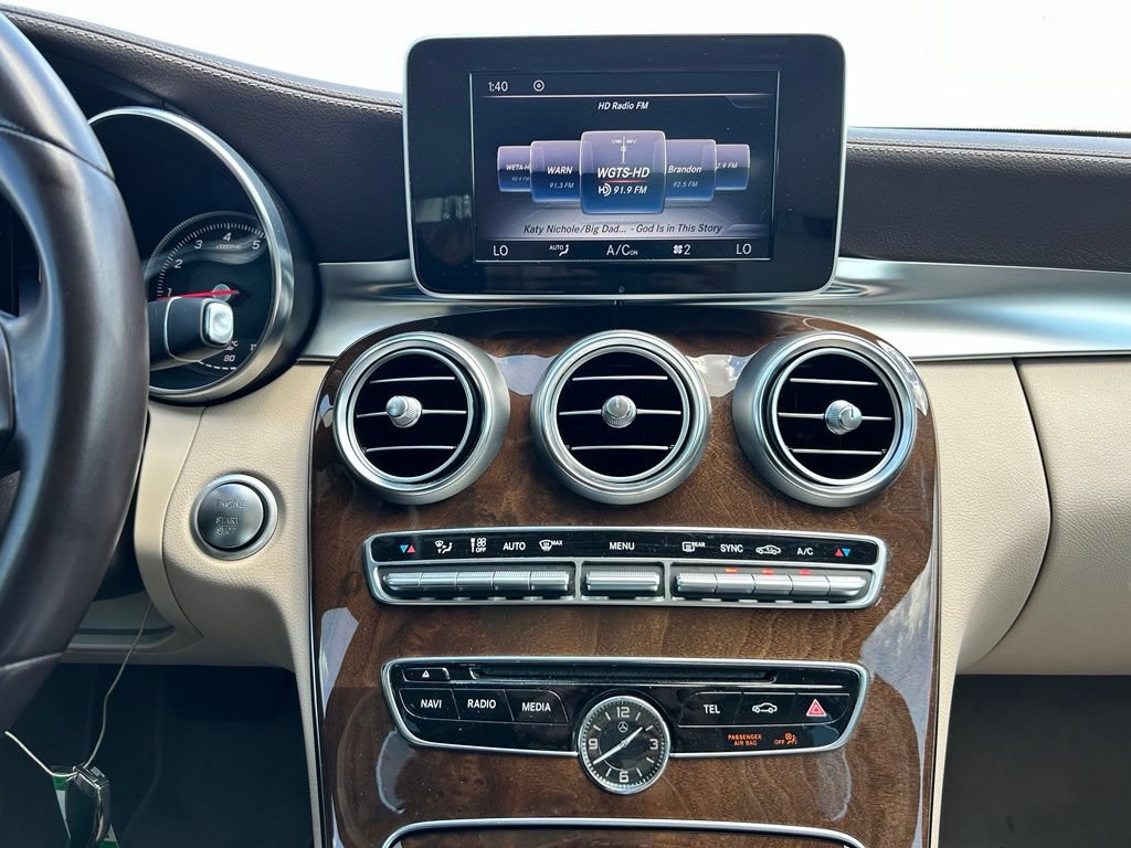 Used 2015 Mercedes-Benz C 300 4MATIC Sedan image 25