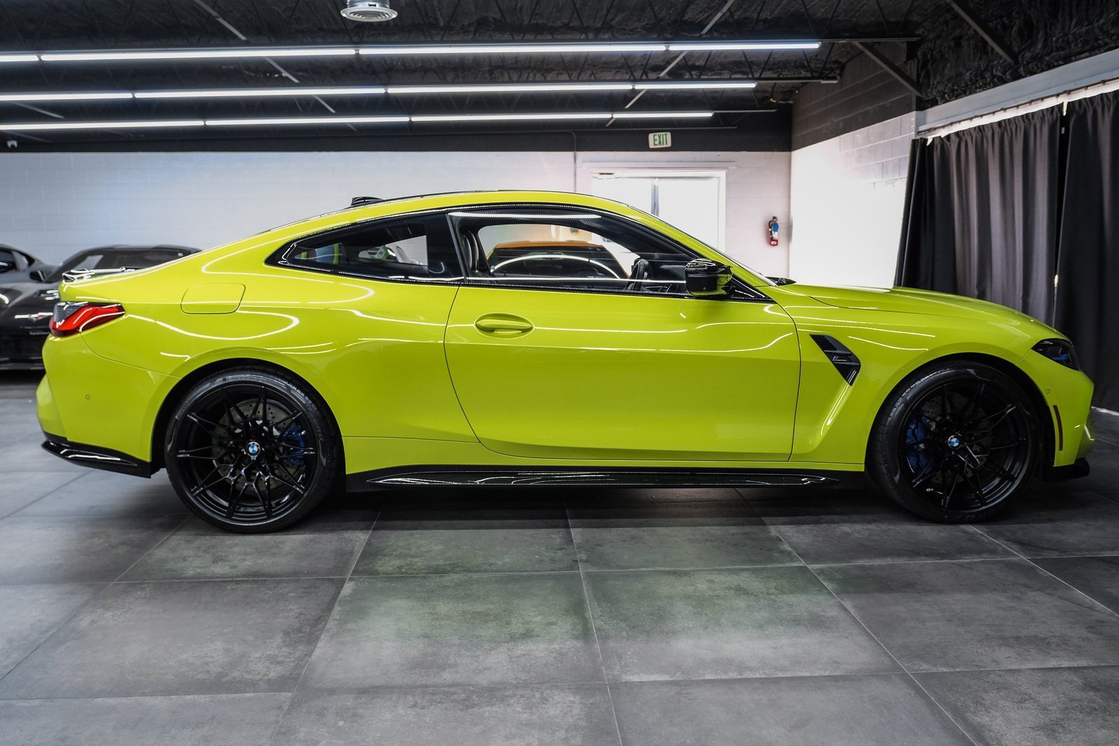 Used 2022 BMW M4 xDrive Competition w/ Executive Package image 8