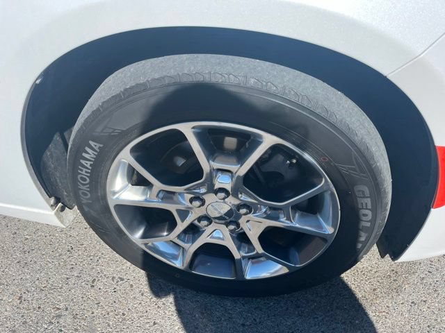Used 2015 Dodge Charger SXT w/ AWD Plus Group image 15