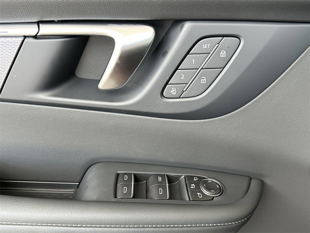 New 2025 Buick Enclave Sport Touring w/ Power Package image 12