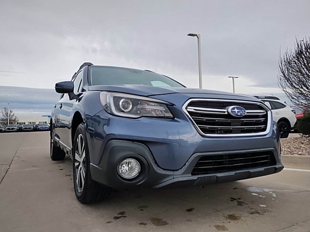 Used 2018 Subaru Outback 2.5i Limited image 4