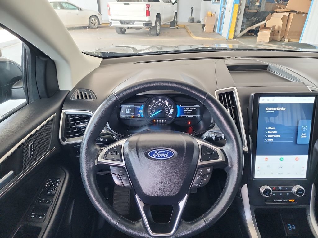 Used 2024 Ford Edge SEL AWD/4WD image 18