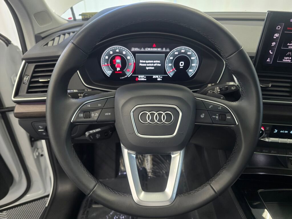 Certified 2025 Audi Q5 2.0T Premium Plus image 14