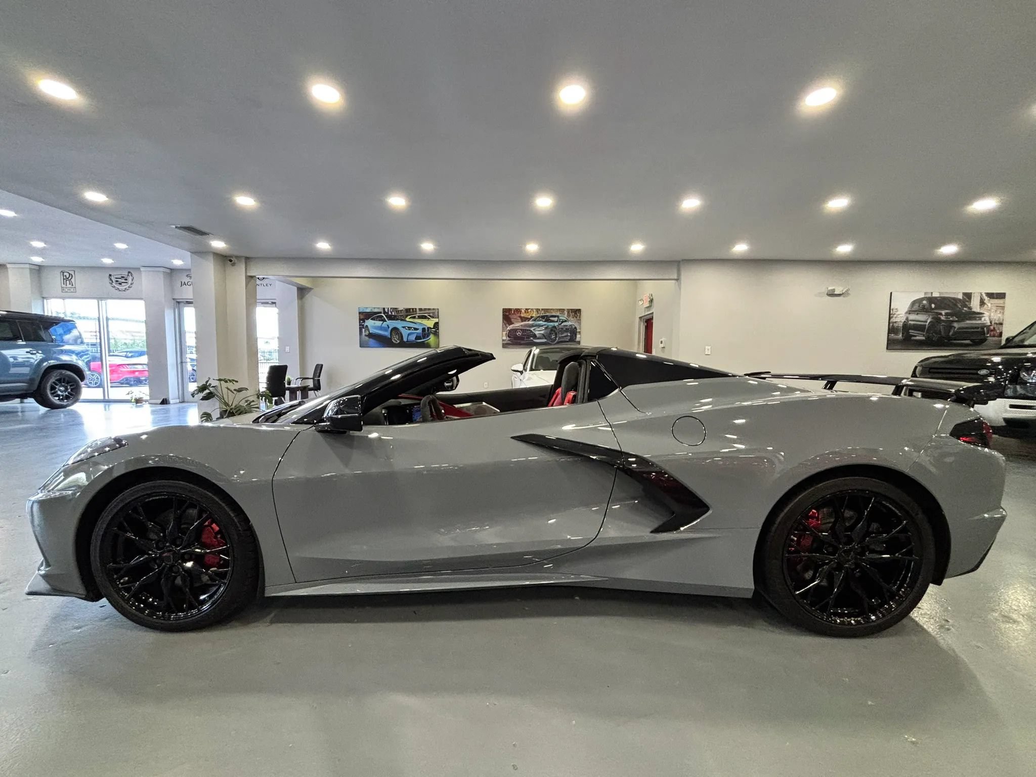 Used 2025 Chevrolet Corvette Stingray Preferred Conv w/ Z51 Performance Package RWD image 49