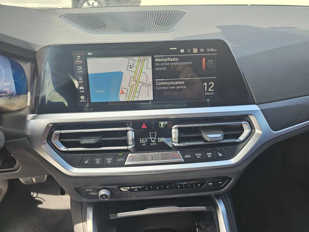 Used 2023 BMW M440i Coupe w/ Premium Package image 10