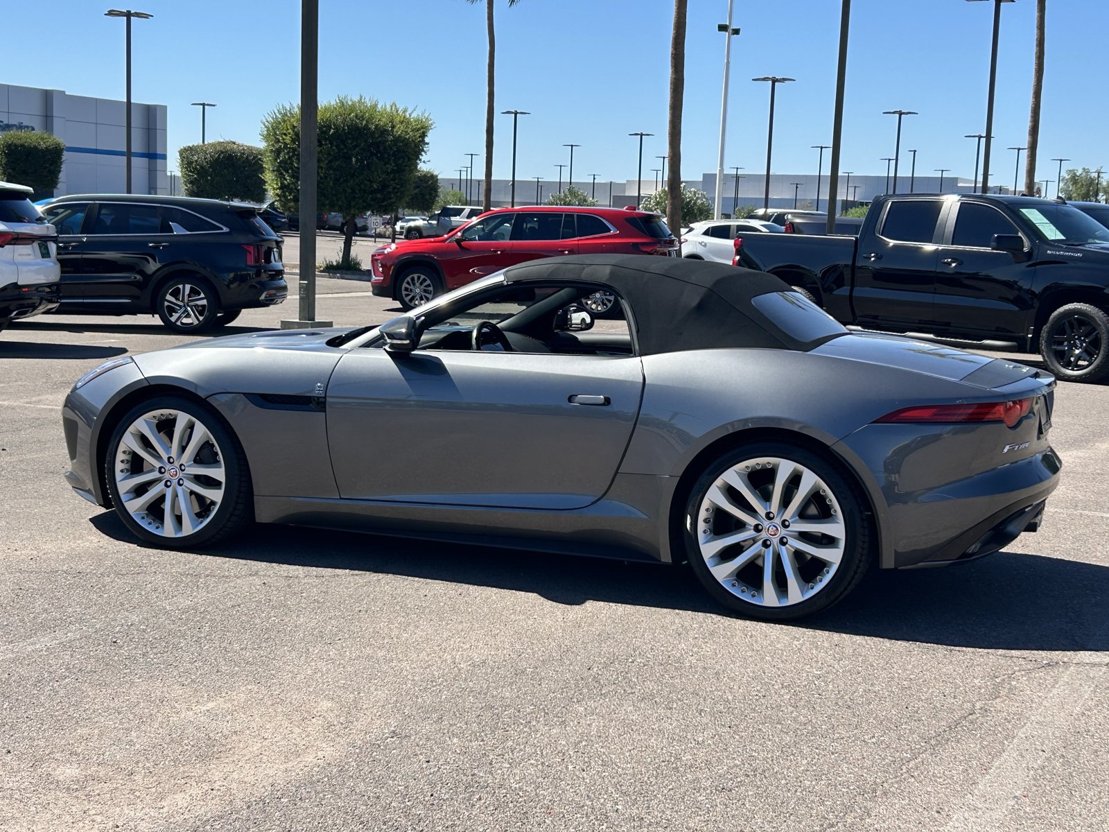Used 2016 Jaguar F-TYPE S RWD image 3