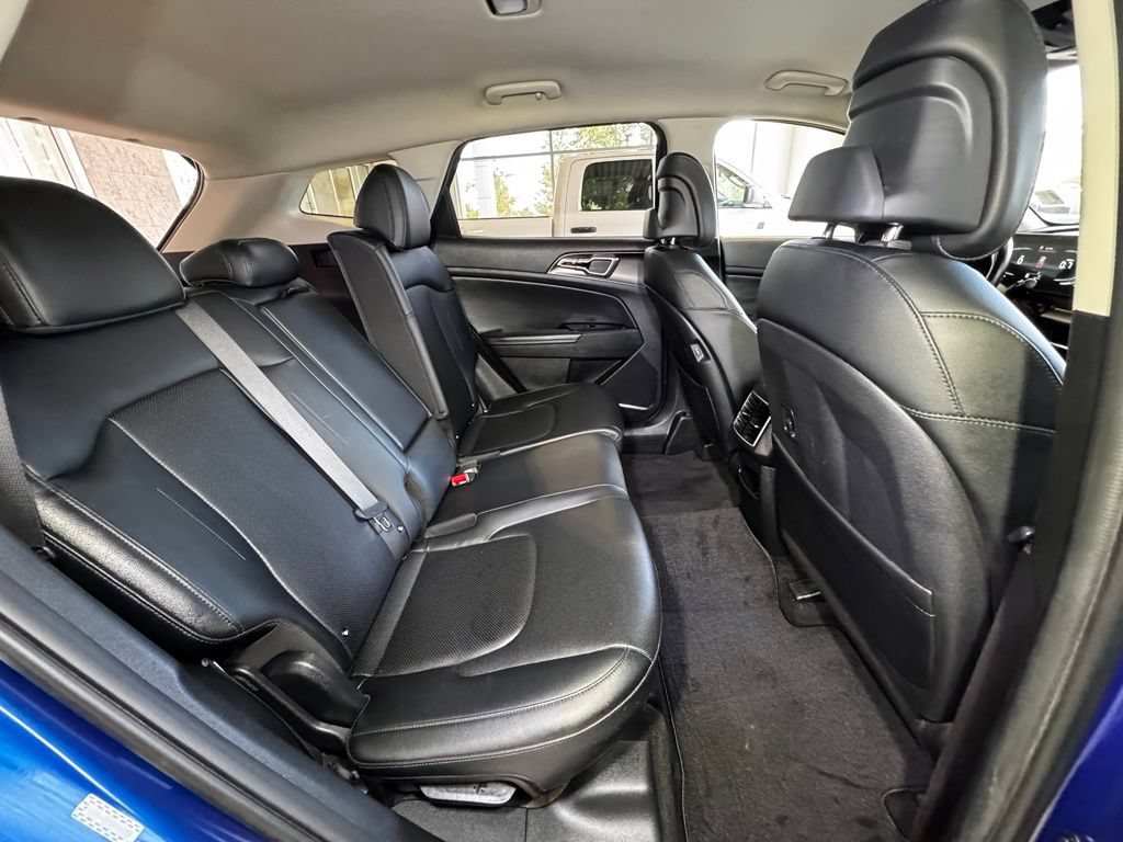 Used 2025 Kia Sportage EX AWD/4WD image 52