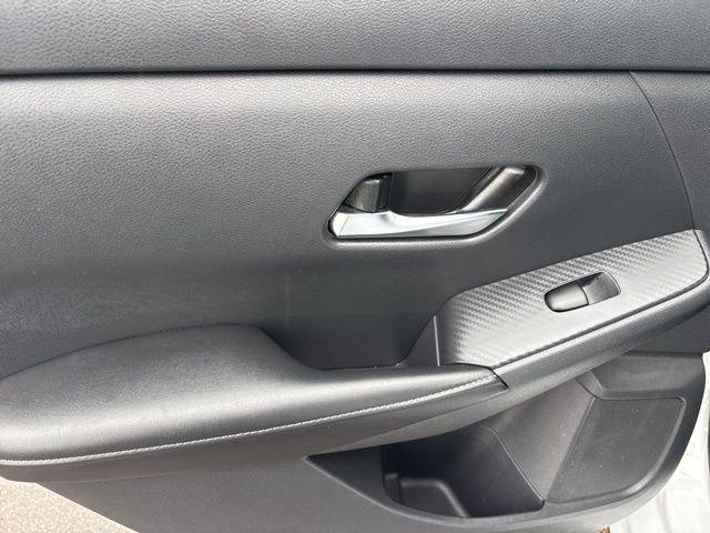 Used 2022 Nissan Sentra SV image 28