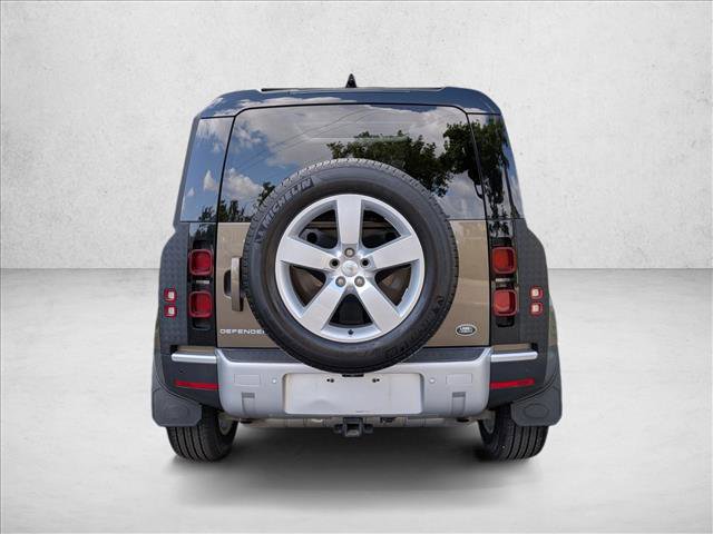 Used 2021 Land Rover Defender 90 S image 7