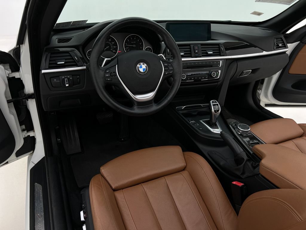 Used 2016 BMW 428i xDrive Convertible image 14