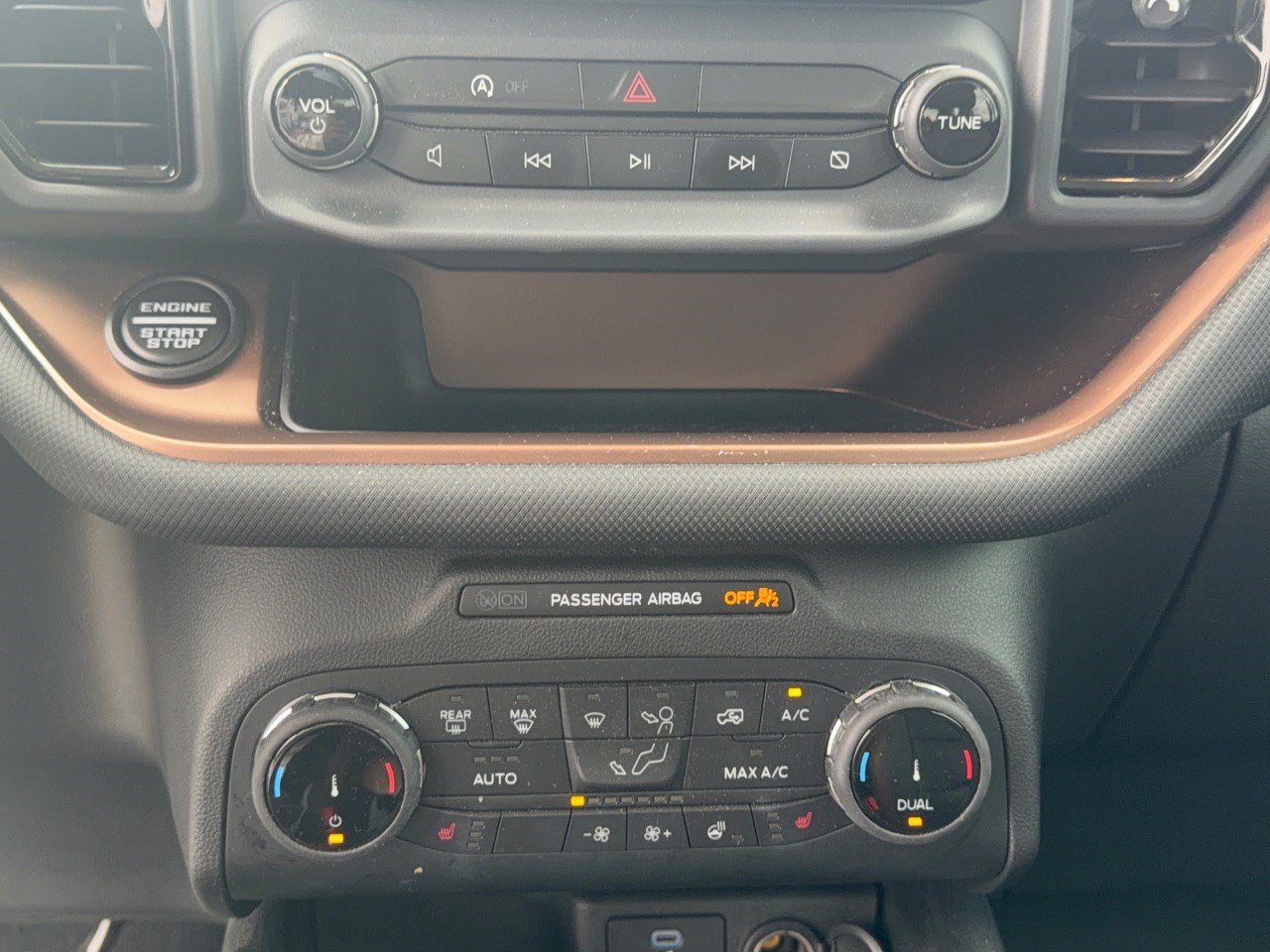 Used 2022 Ford Bronco Sport Outer Banks w/ Tech Package AWD/4WD image 22