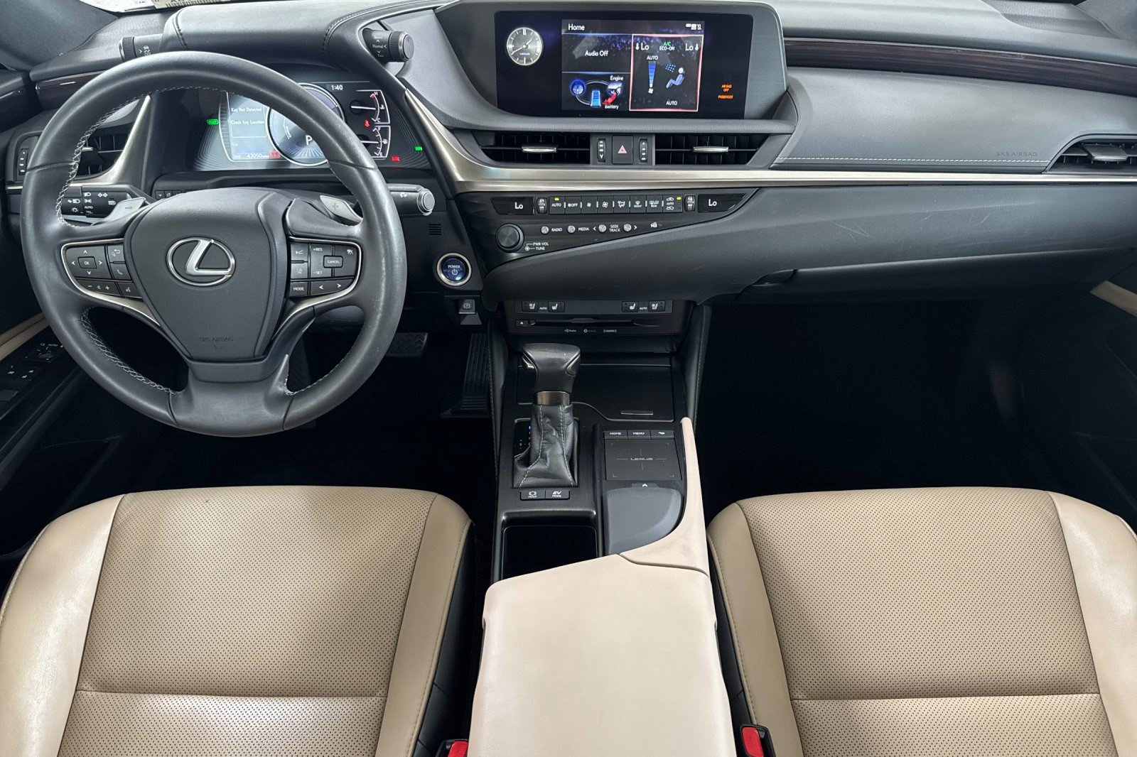 Certified 2020 Lexus ES 300h w/ Premium Package FWD image 17