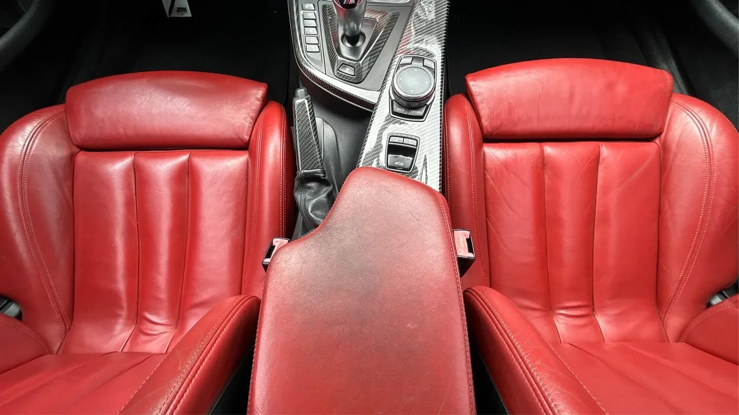Used 2016 BMW M4 Convertible RWD image 37