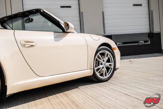 Used 2009 Porsche 911 Carrera RWD image 28