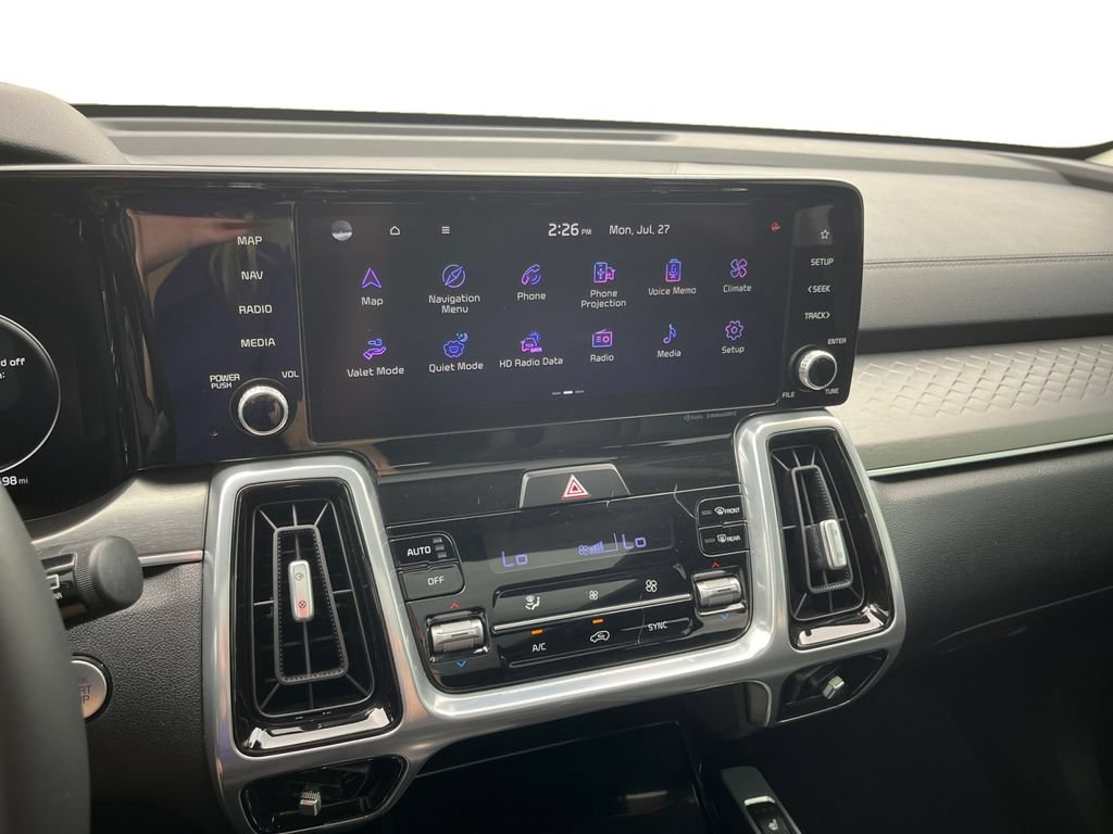 Used 2023 Kia Sorento SX AWD/4WD image 14