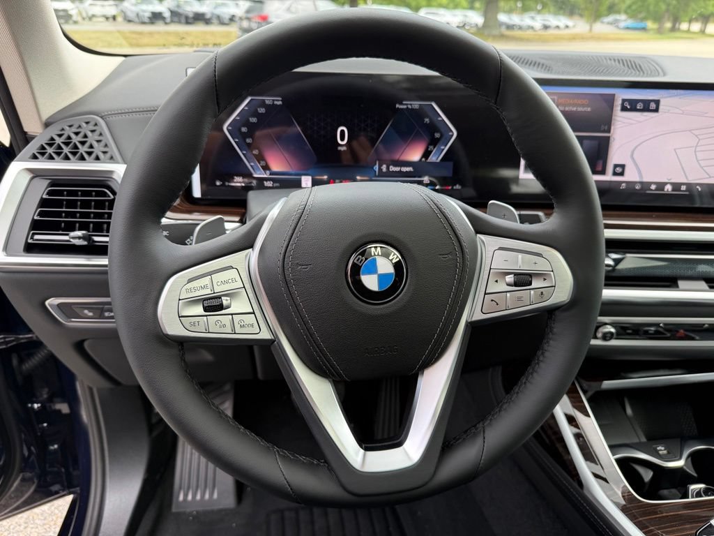 New 2027 BMW X7 xDrive40i AWD/4WD image 14