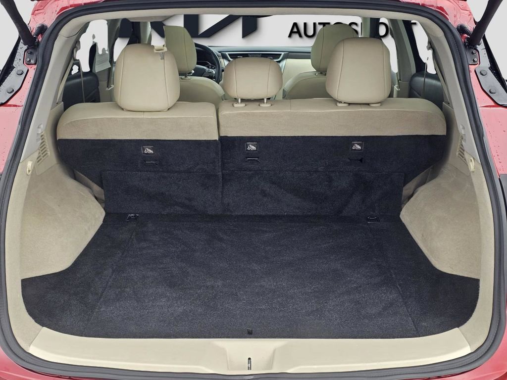 Used 2019 Nissan Murano Platinum w/ Cargo Package image 12