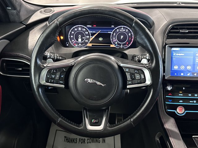 Used 2019 Jaguar F-PACE S image 13