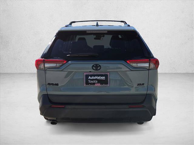 Used 2022 Toyota RAV4 XLE Premium FWD image 7