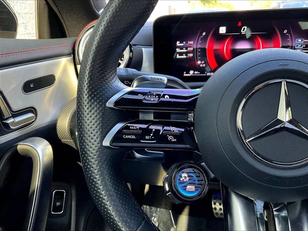 Used 2025 Mercedes-Benz CLA 35 AMG 4MATIC w/ AMG Night Package Plus image 11