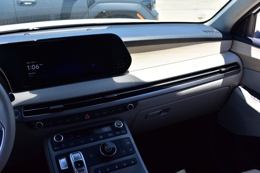 Used 2023 Hyundai Palisade Limited FWD image 37