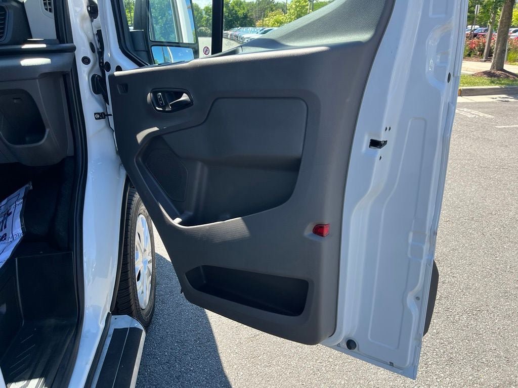 Used 2025 Ford Transit 250 Low Roof w/ Exterior Upgrade Package RWD image 14