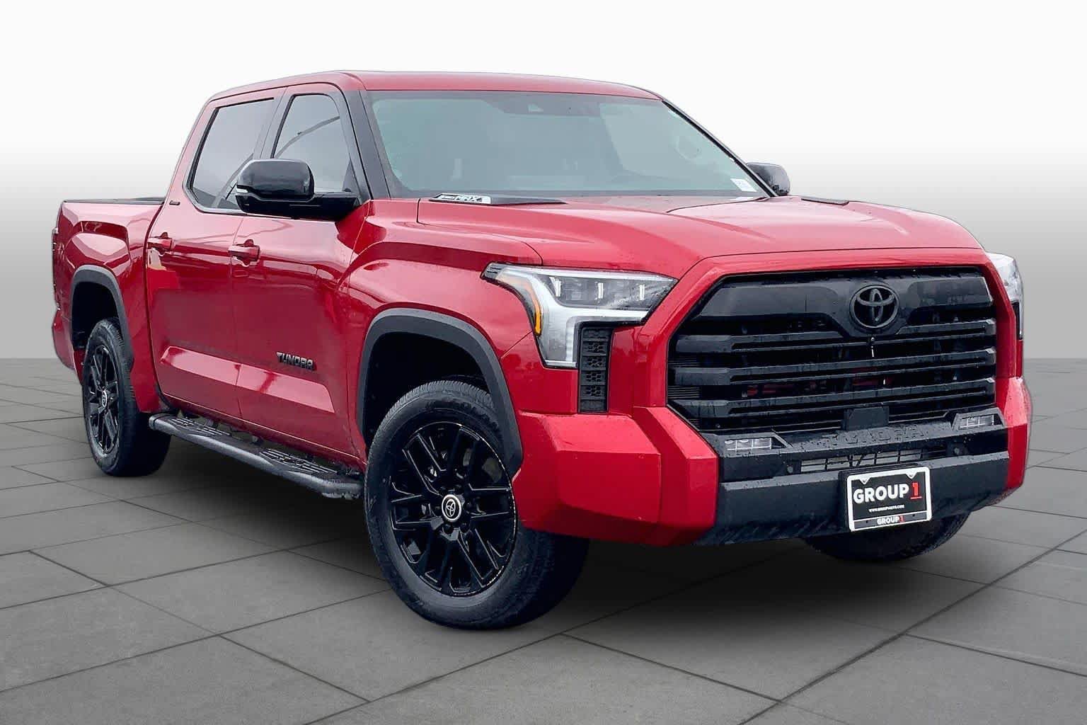 Used 2024 Toyota Tundra Limited AWD/4WD image 3