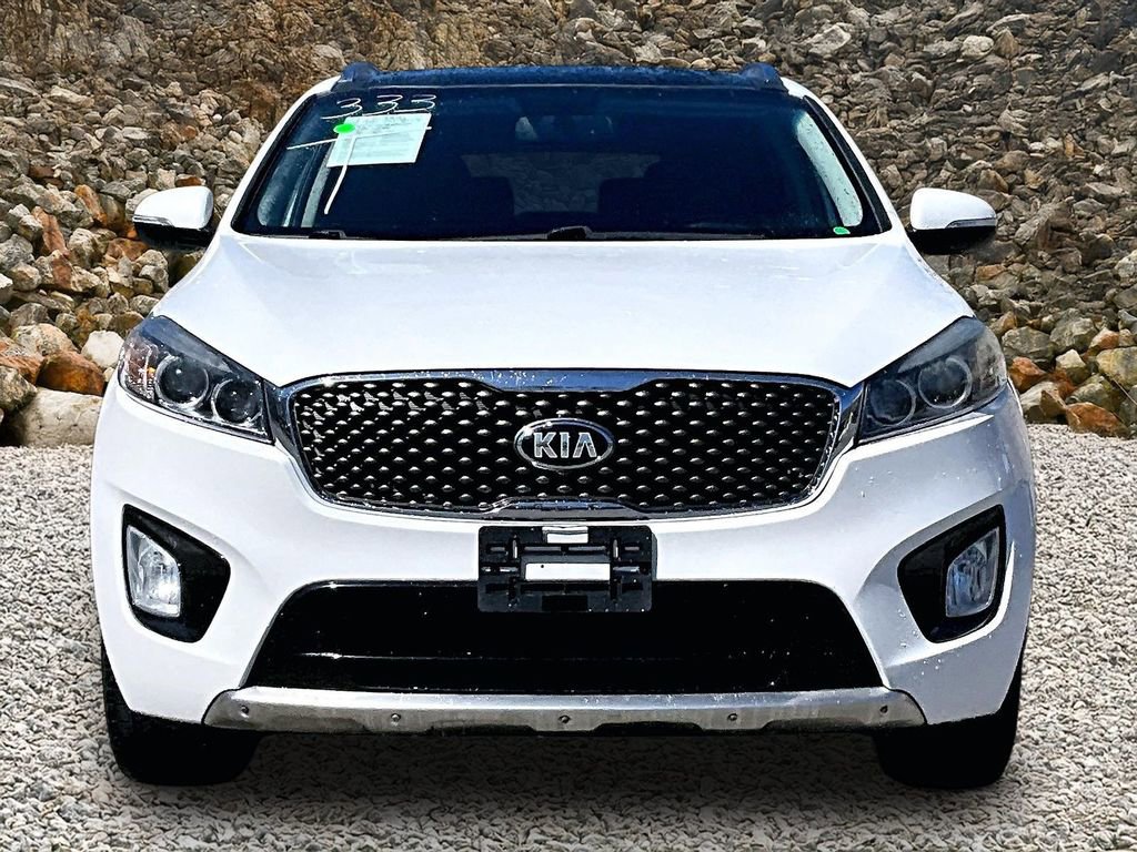 Used 2016 Kia Sorento SX image 3