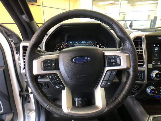 Used 2016 Ford F150 Platinum w/ Equipment Group 701A Luxury AWD/4WD image 13