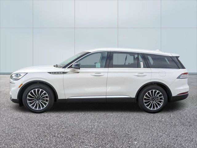 New 2023 Lincoln Aviator Reserve w/ Equipment Group 201A RWD image 3