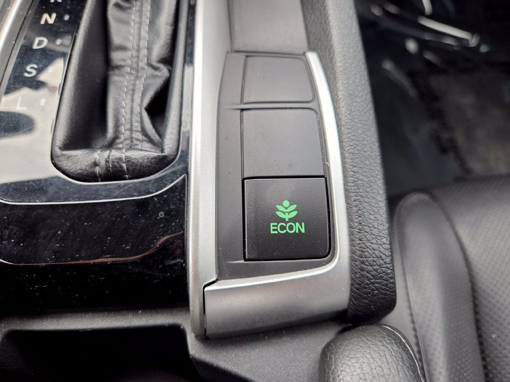 Used 2016 Honda Civic Touring image 28